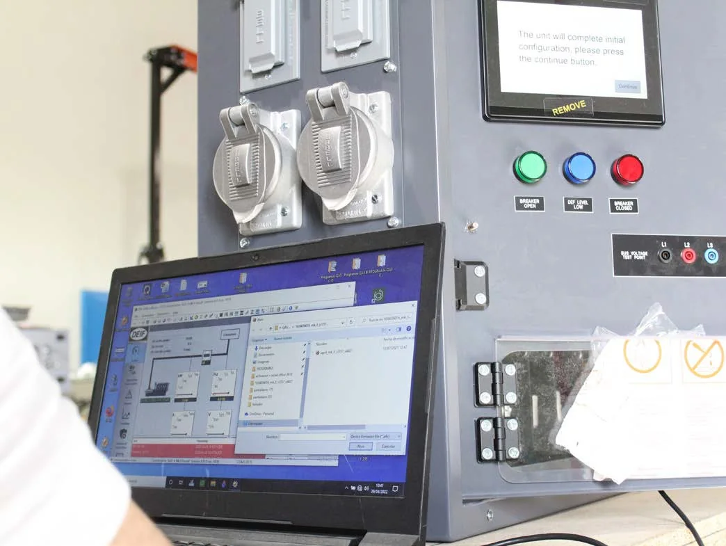 Banco de ensayos para la verificación eléctrica de cuadros